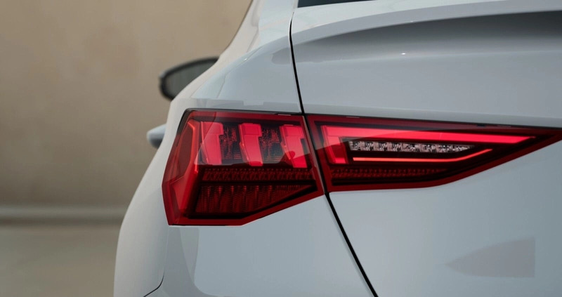 Audi A3 cena 143525 przebieg: 4, rok produkcji 2024 z Grudziądz małe 79